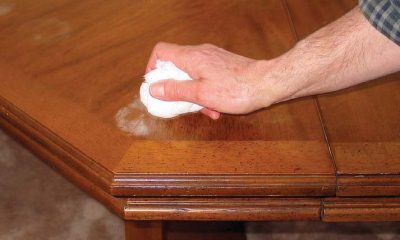 Без пятен, царапин и вреда: как убрать следы от скотча на мебели и не испортить ее?